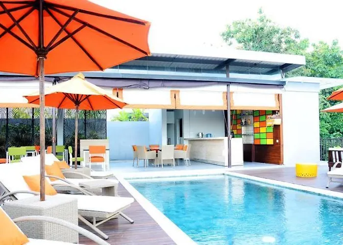 Garden Bay View Hotel Kuta Selatan